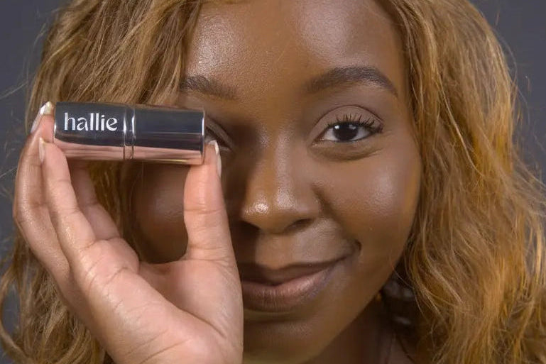 Hallie Covered Compact Powder and Bronzer Brush - silver compact makeup brush